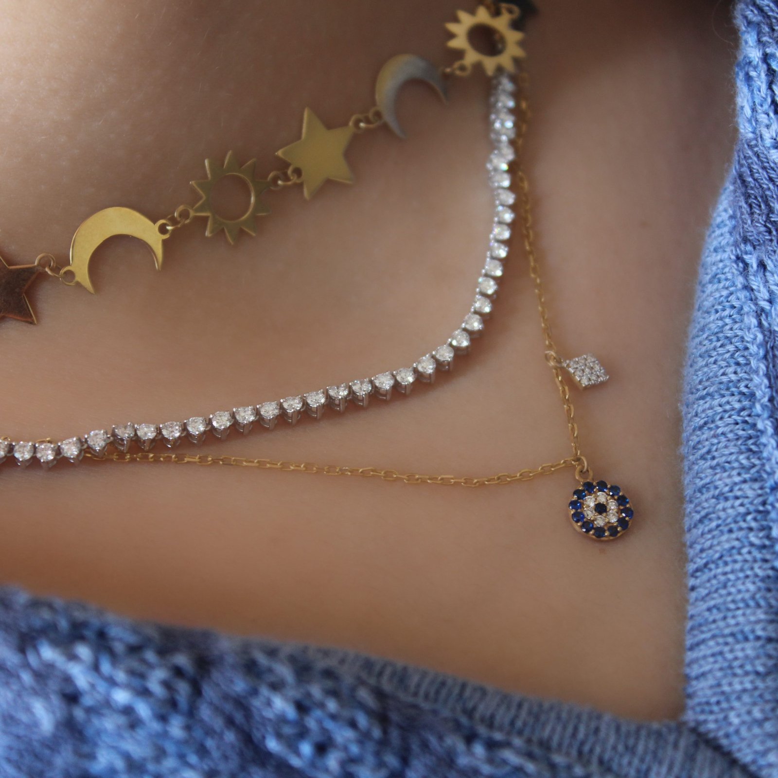 SAPPHIRE EVIL EYE NECKLACE - Image 2